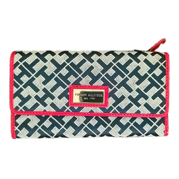 Tommy Hilfiger Wallet - Picture 1 of 6